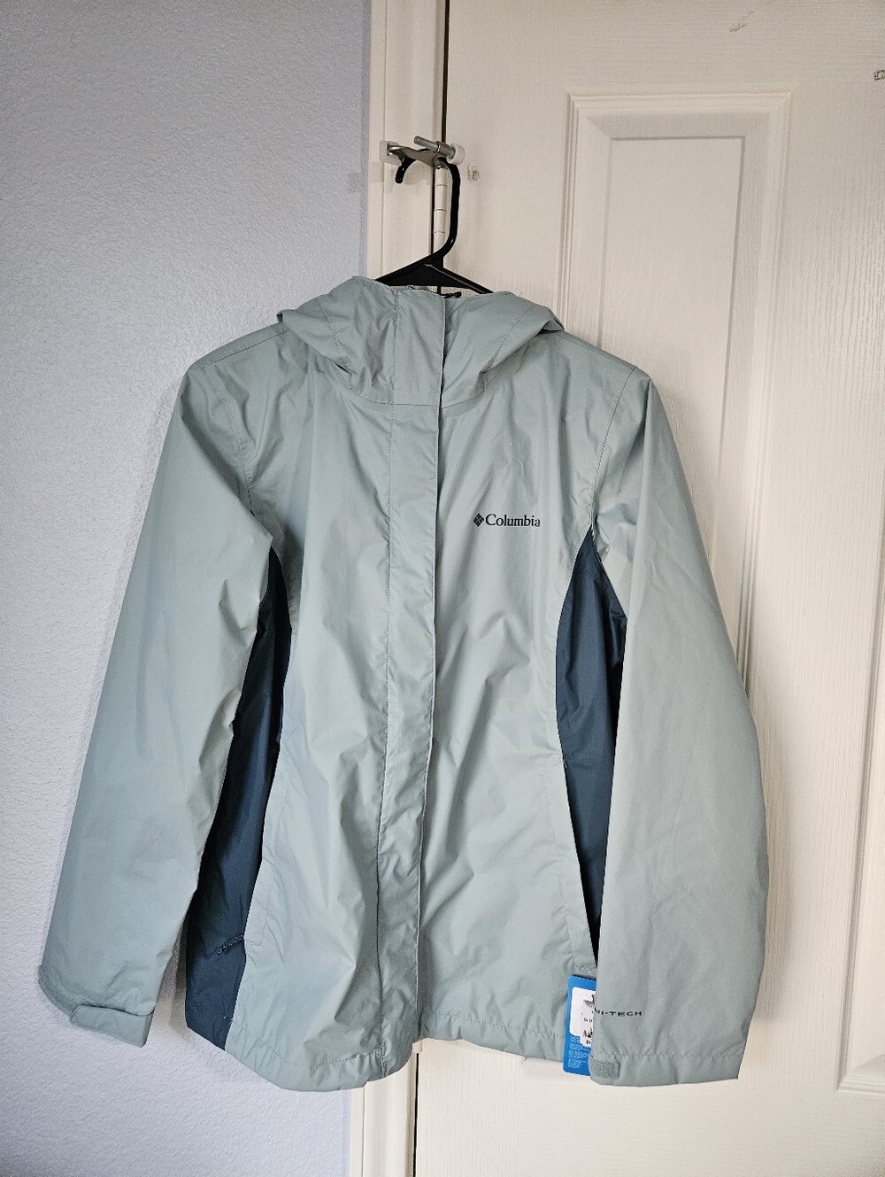 NWT Columbia Arcadia II Lightweight Jacket- BLUE
